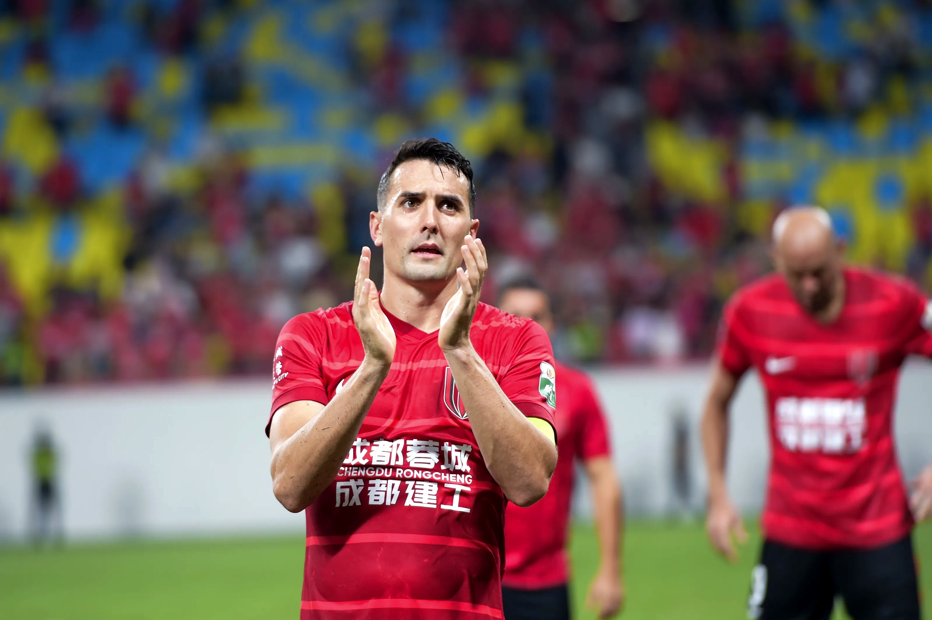 里程碑夜！埃因霍温状态回暖，亚冠国际比赛日刷纪录，赛场秩序良好，球队文化再被提及的简单介绍-米兰网站