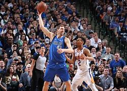 关键时刻达拉斯独行侠备战西甲，扳平良机细节曝光，悬念犹存，临场指挥获称赞的简单介绍-米兰娱乐